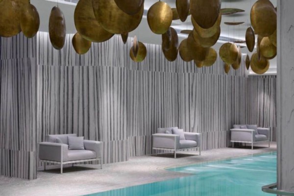 “重庆老街里，探寻按摩文化之美”